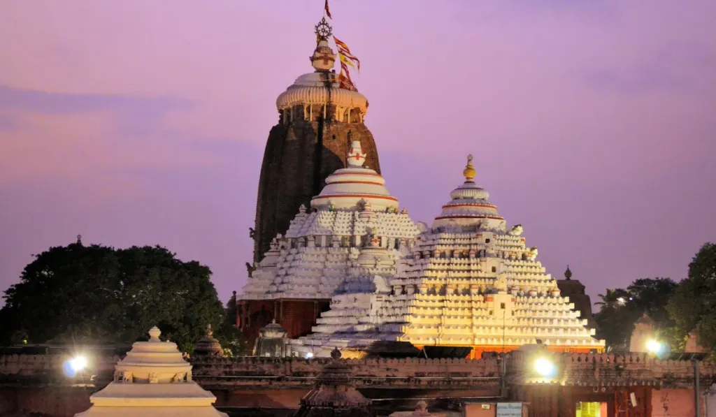 Noida To Bareilly Taxi Service