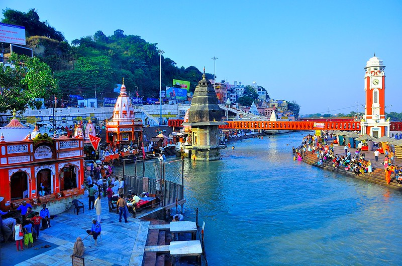 Noida To Haridwar Taxi Service